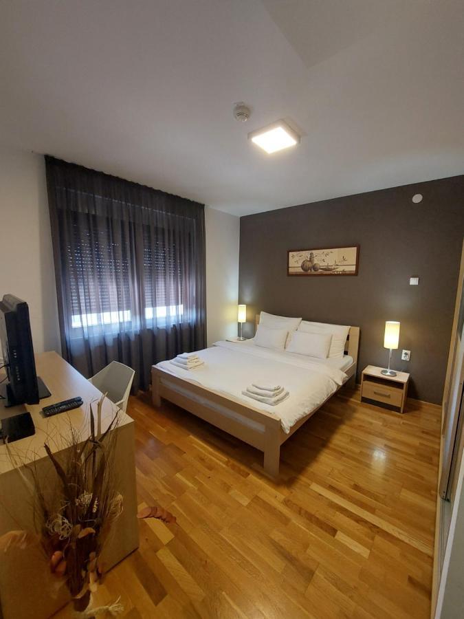 Motel Ms Srpski Itebej Exterior foto
